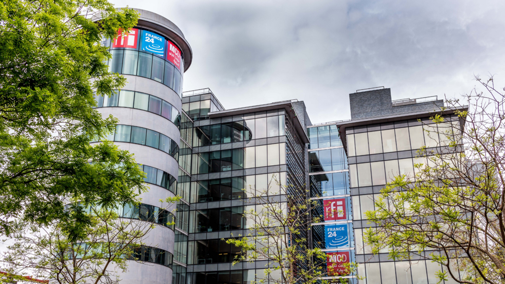 Les bâtiments de France Médias Monde (RFI, France 24, MCD) à Issy-les-Moulineaux.