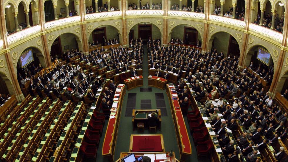 La Hongrie adopte une nouvelle Constitution ultraconservatrice