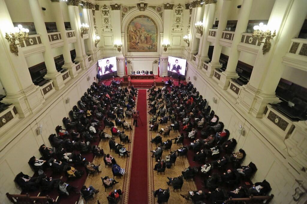 Reunião da Assembleia Constituinte chilena em julho de 2021