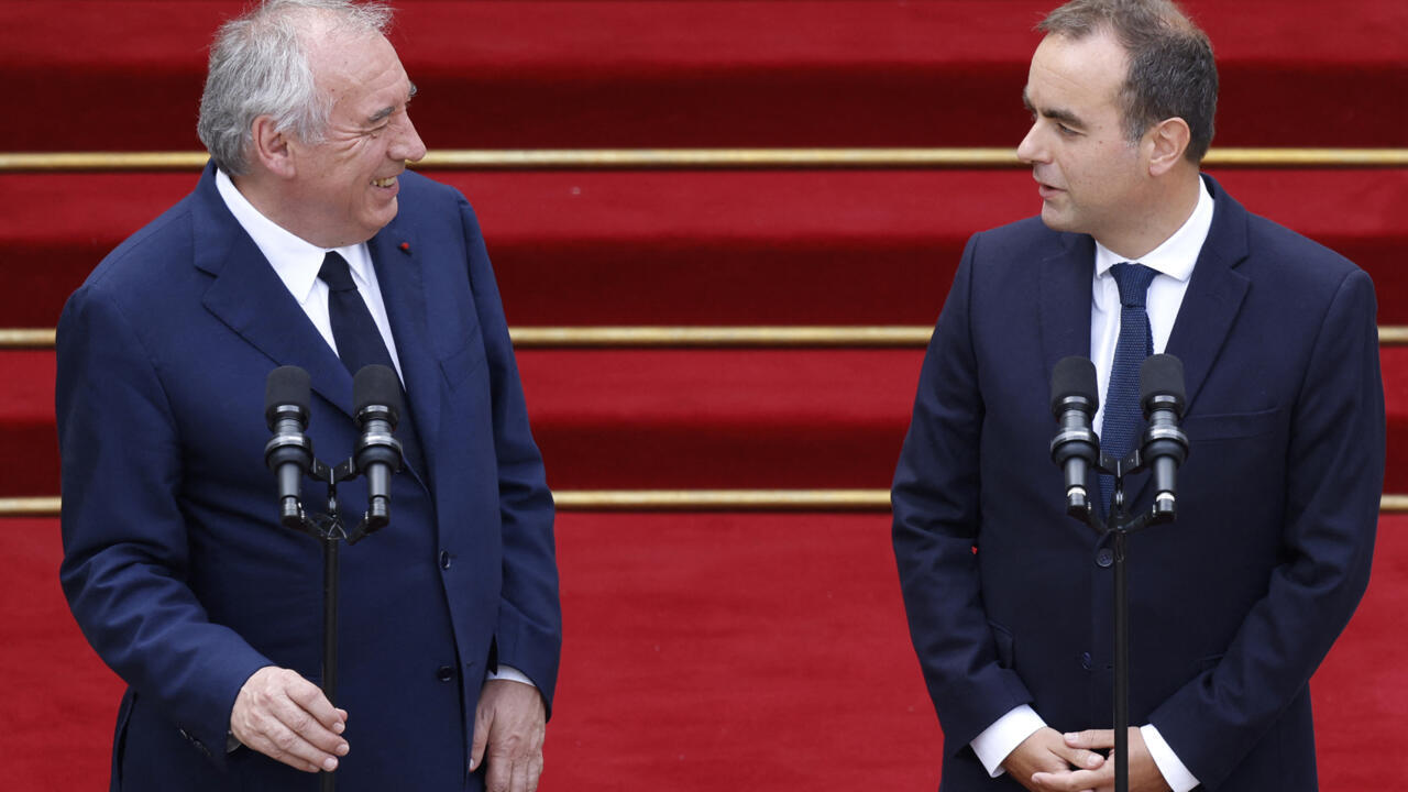 France: Sébastien Lecornu promet des «ruptures» en arrivant à Matignon