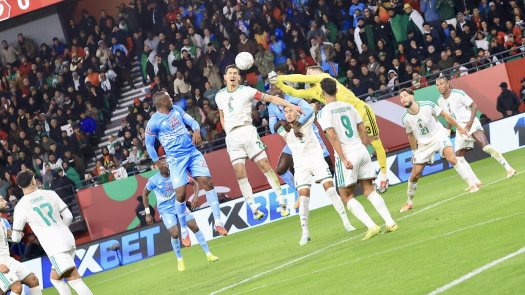 À la Une: des quarts de finale de rêve à la CAN