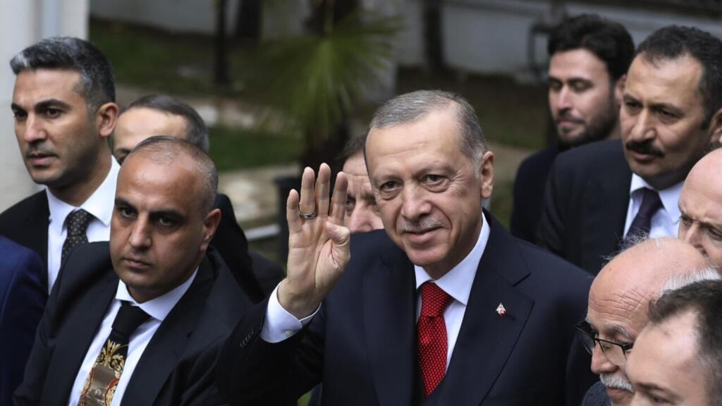 Recep Tayyip Erdogan (centre) Turkey's President and presidential candidate of his ruling party, pictured 28th March.