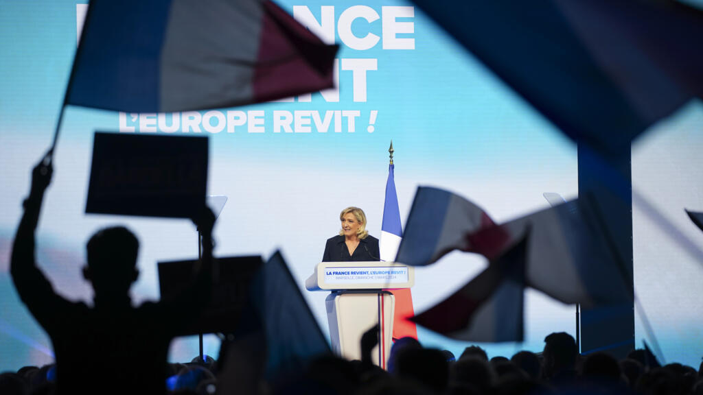 Marine Le Pen lors d'un meeting du Rassemblement national pour les élections européennes à Marseille, le 3 mars 2024.