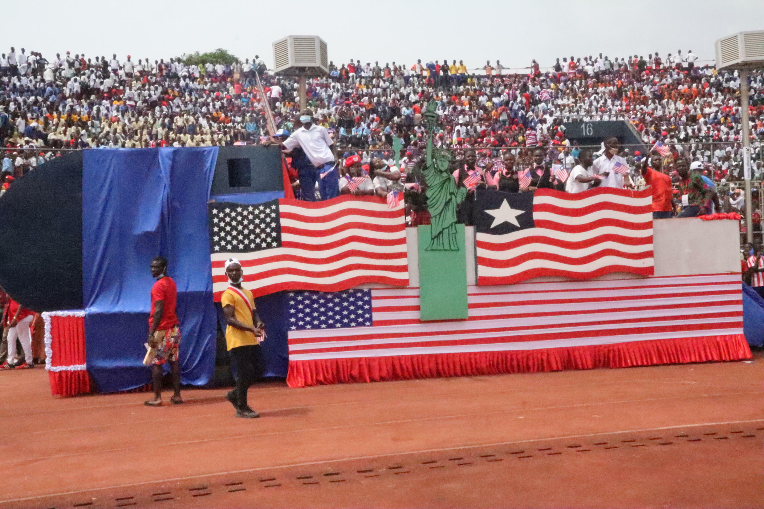 Célébration du 200e anniversaire de la création du Liberia au Samuel K. Doe Sports Stadium à Paynesville, près de Monrovia.
