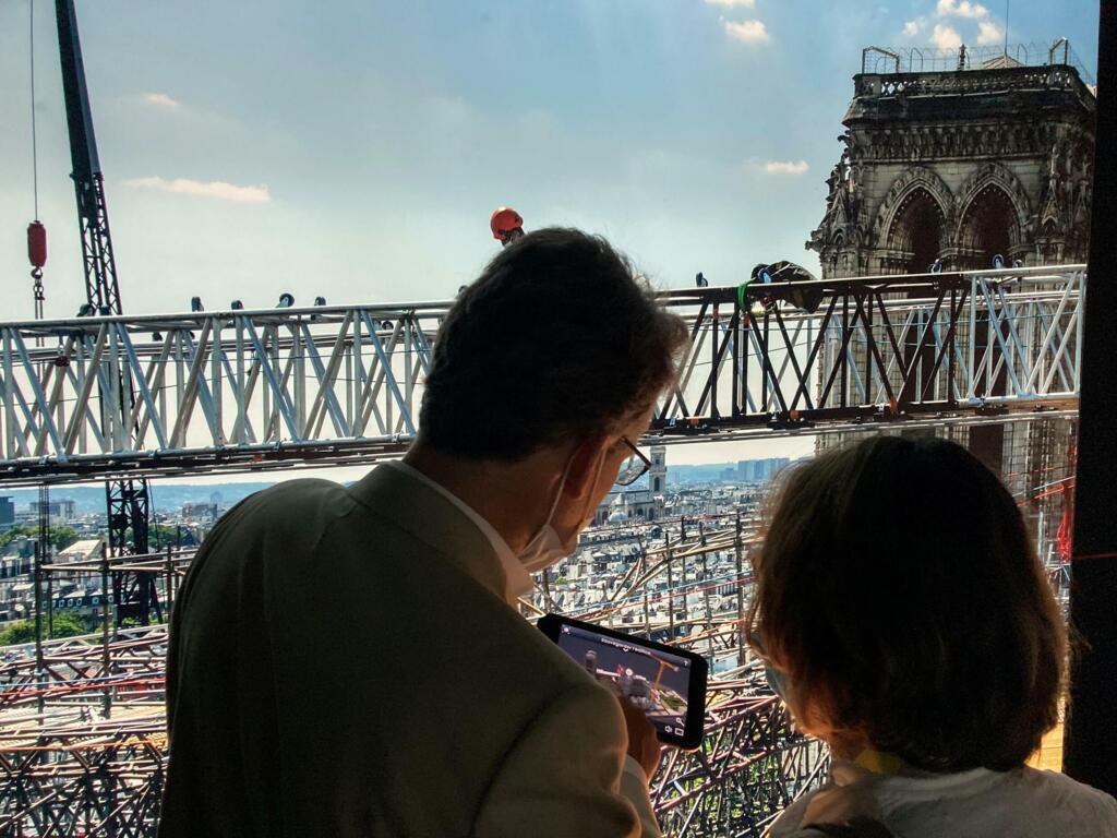 La startup Histovery propose une expérience immersive dans les chantiers de la cathédrale Notre Dame.