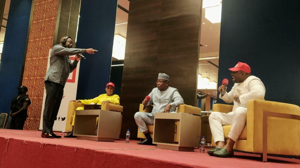 Enregistrement du débat africain en public à Niamey le 13 décembre 2021.