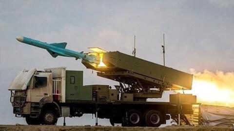 روزنامه فیگارو می‌پرسد آیا امکان دارد که جمهوری اسلامی برای دوام خود، نیروی نظامی‌اش را به سلاح اتمی مجهز کند؟