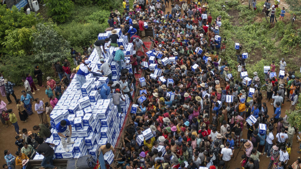 Người dân Cam Bốt tại khu trại tạm cư Battkhao ở tỉnh Oddar Meanchey, ngày 26/07/2025, khi xung đột biên giới giữa Thái Lan và Cam Bốt bước sang ngày thứ 3. 