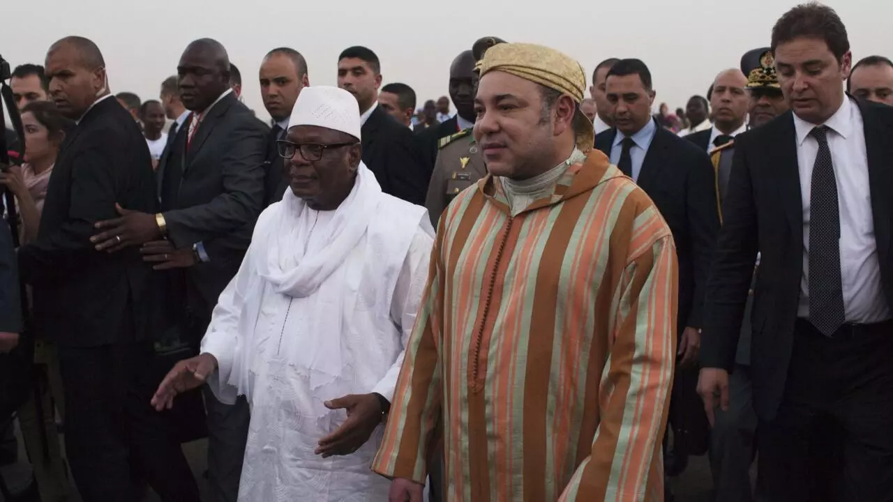 Mali Des Militaires Et Des Imams Formes Au Maroc