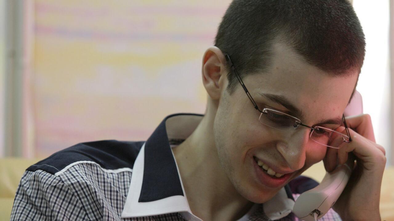 以色列與巴勒斯坦完成首批換俘行動