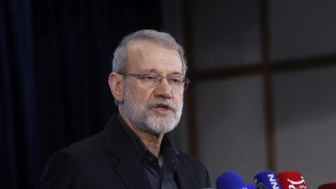 علی لاریجانی، رئیس سابق مجلس شورای اسلامی پس از ثبت نام خود به عنوان نامزد انتخابات ریاست جمهوری ۱۴۰۳. 