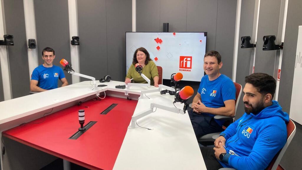 Claudiu Miu, fondatorul Asociației Climb Again, Răzvan Nedu, căpitanul lotului de paraclimbing al României și Cosmin Candoi, component al lotului, ambii medaliați cu aur la CM de la Seul.
