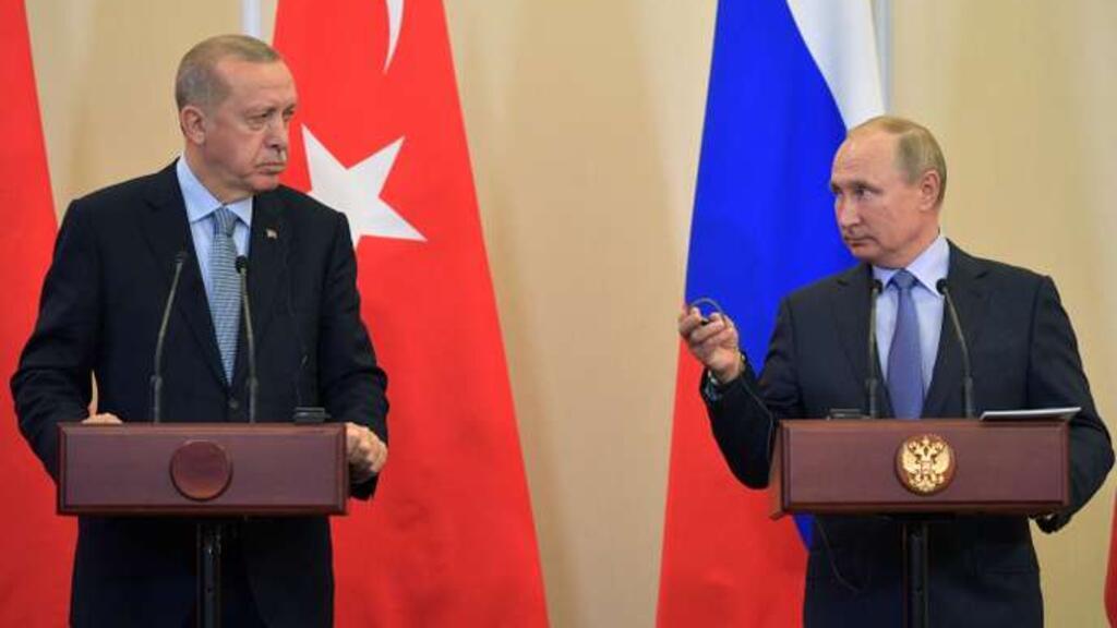 Les présidents turc, Recep Tayyip Erdogan, et russe, Vladimir Poutine, à  Sotchi, le 22 octobre 2019.