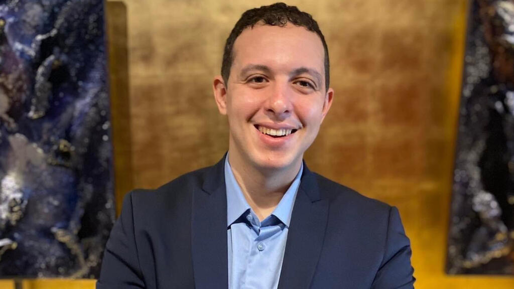 De Tunis à Paris, la démocrature selon Hatem Nafti