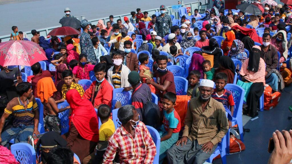 Des r&eacute;fugi&eacute;s rohingyas portent plainte contre Facebook