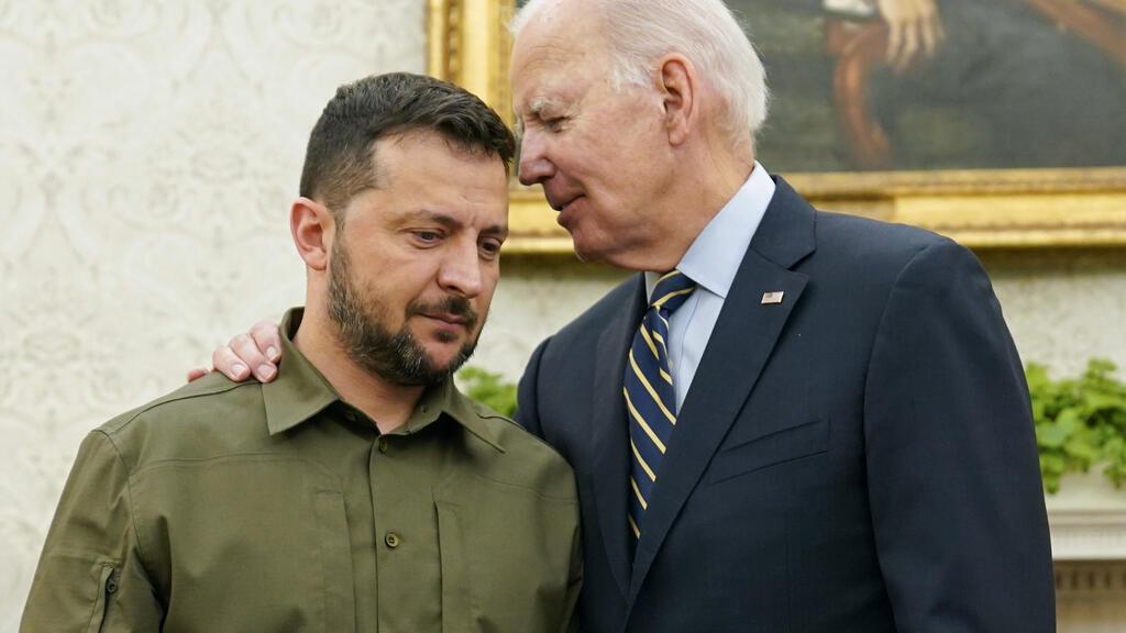 Le président Joe Biden rencontre le président ukrainien Volodymyr Zelenskyy dans le bureau ovale de la Maison-Blanche, le jeudi 21 septembre 2023, à Washington.