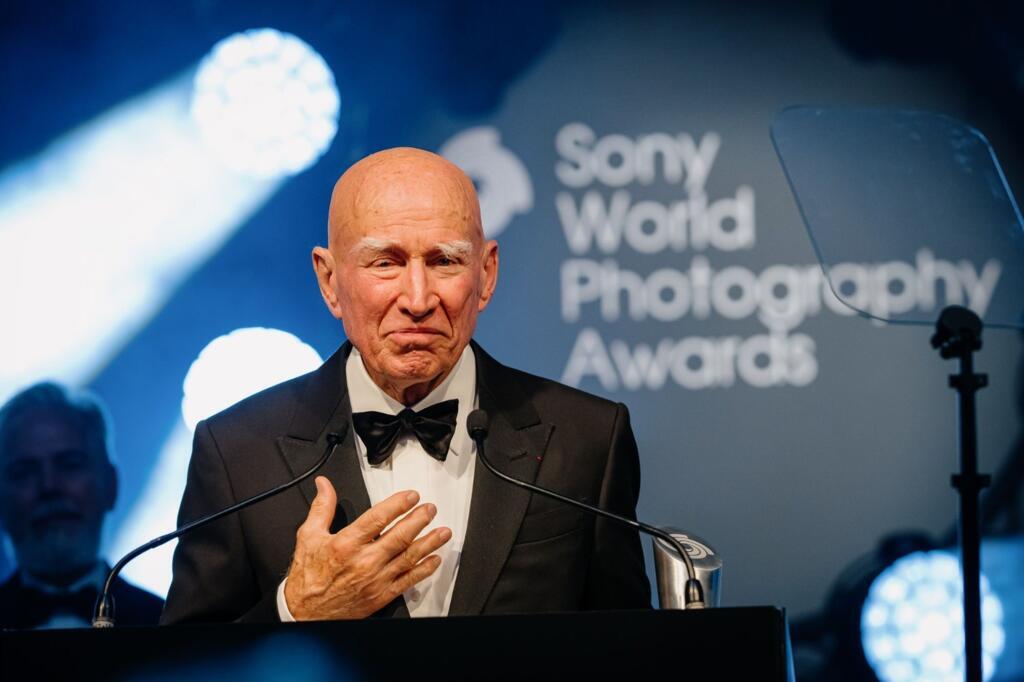 Sebastião Salgado durante a cerimônia do Sony World Photography  Awards