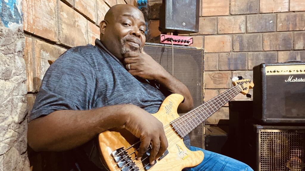 Serge Maboma, promoteur du laboratoire musical de Bastos.