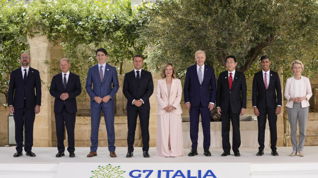 Les dirigeants du G7 réunis à Bari en Italie le 13 juin 2024.