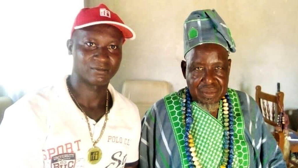 Le président du Club RFI Ouaké, Taofic Tassou et Sa Majesté Kondé Sékou12, Akpalka Komaï 2.