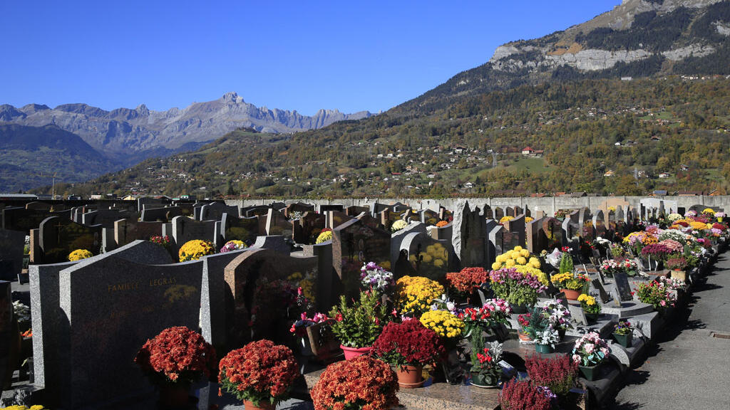 Un cimetière en France.