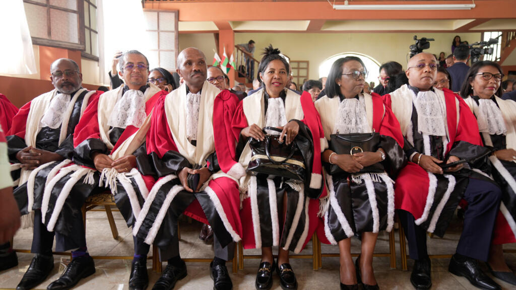 Madagascar: une série de nominations de juges et chefs de région fait polémique