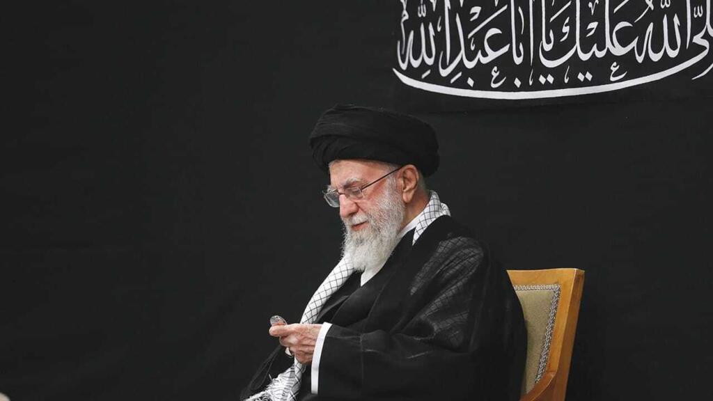 علی خامنه ای
