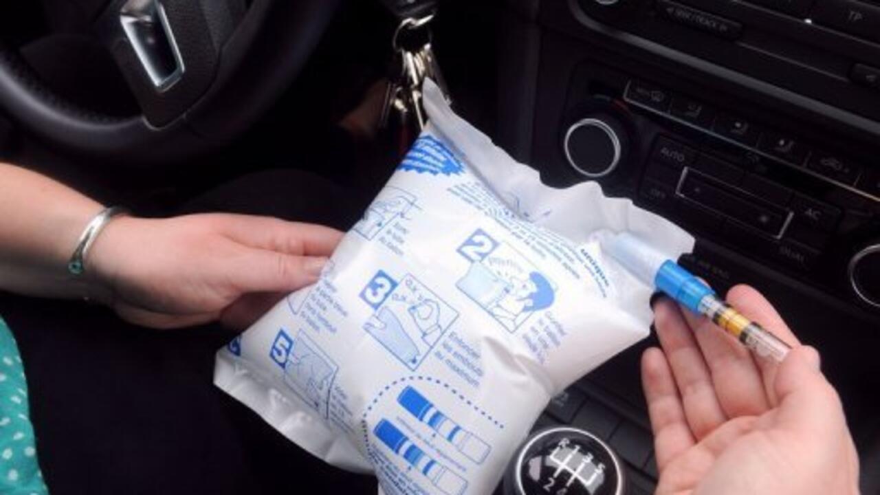 Drivers in France given extra time to buy mandatory alcohol tests