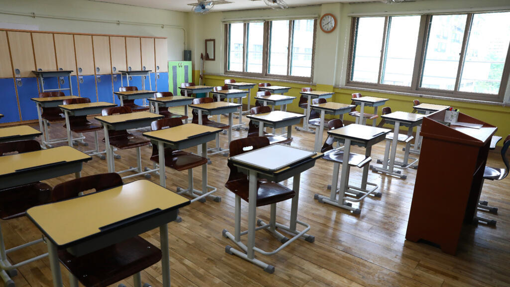 Corée du Sud: à Jeungsan, des seniors sur les bancs de l'école
