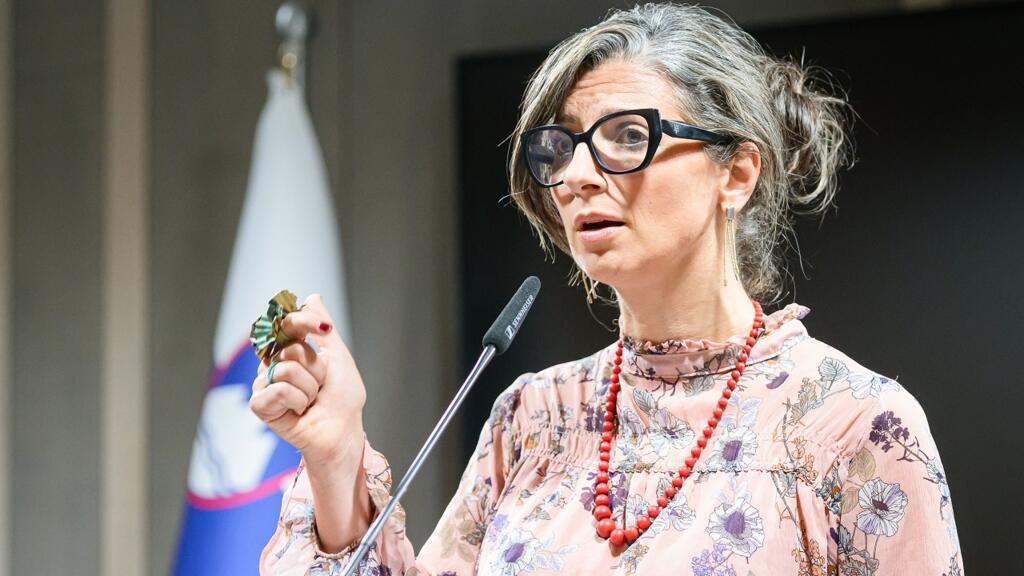 Francesca Albanese, rapporteure spéciale de l'ONU pour les territoires palestiniens, a répondu aux sanctions américaines à son encontre, jeudi 10 juillet à Ljubljana en Slovénie. « Je vais continuer à faire ce que j'ai à faire », même si ce sera un « défi », a-t-elle déclaré.