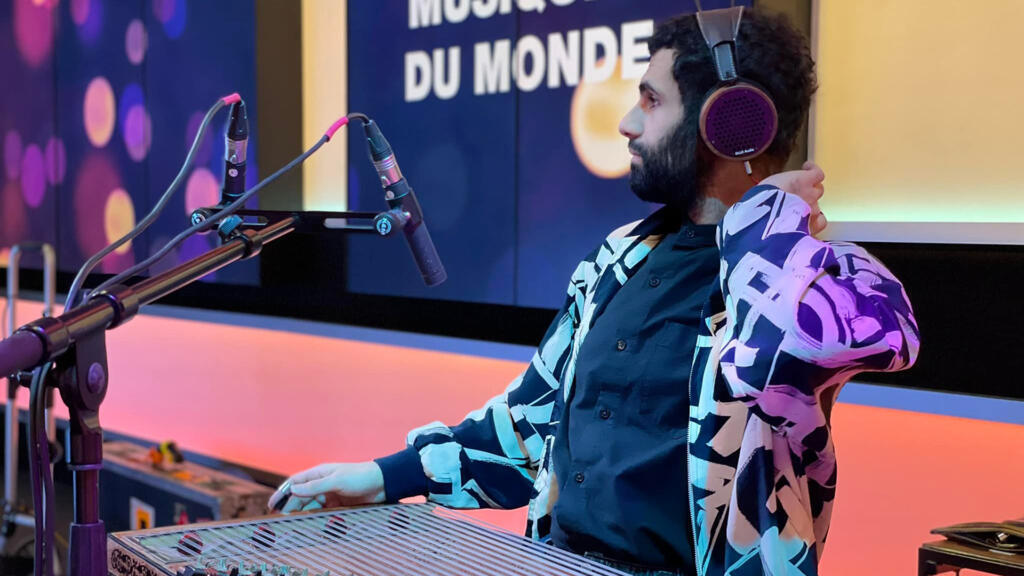 Symo Reyn à RFI.