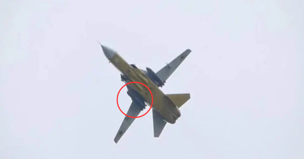 L'adaptation de missiles Storm Shadow - Scalp - sur les avions ukrainiens Su-24 est désormais largement documentée sur les réseaux.