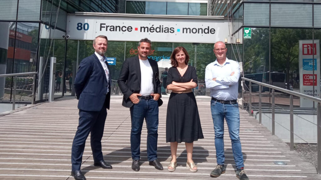 Thibaut Le Masne, Julien Pillot, Béatrice Mathieu et Bruno Faure à RFI.