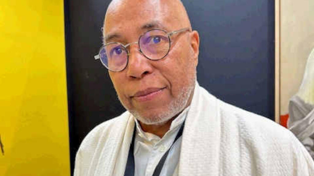Le franco-sénégalais Sitor Senghor est le nouveau directeur artistique d'Akaa, la grande foire d'art contemporain africain.
