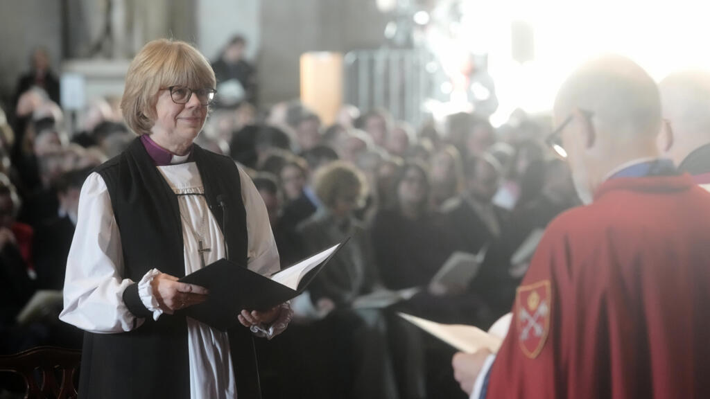 Royaume-Uni: Sarah Mullally devient officiellement la première femme à diriger l'Église d'Angleterre