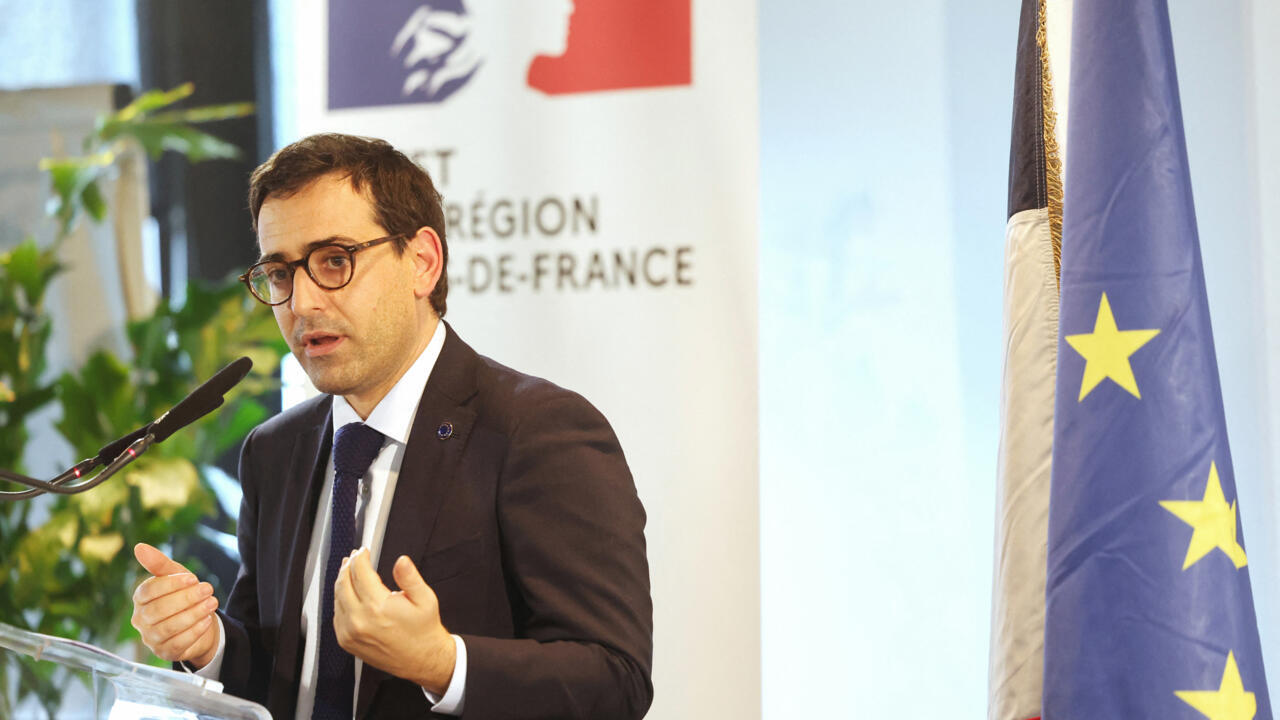 Union européenne: une réunion de crise après les restrictions sur les terres rares chinoises