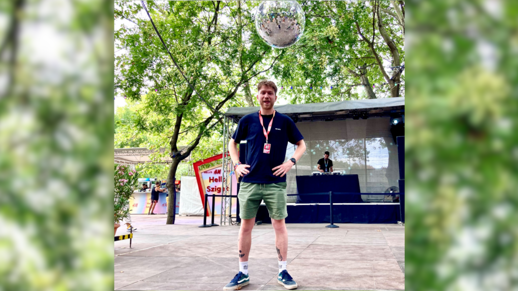 Tomas Loeffen est depuis dix ans le responsable marketing, communication, relations publiques et des marchés français, belge et anglais pour le festival Sziget, dans la capitale hongroise, Budapest.