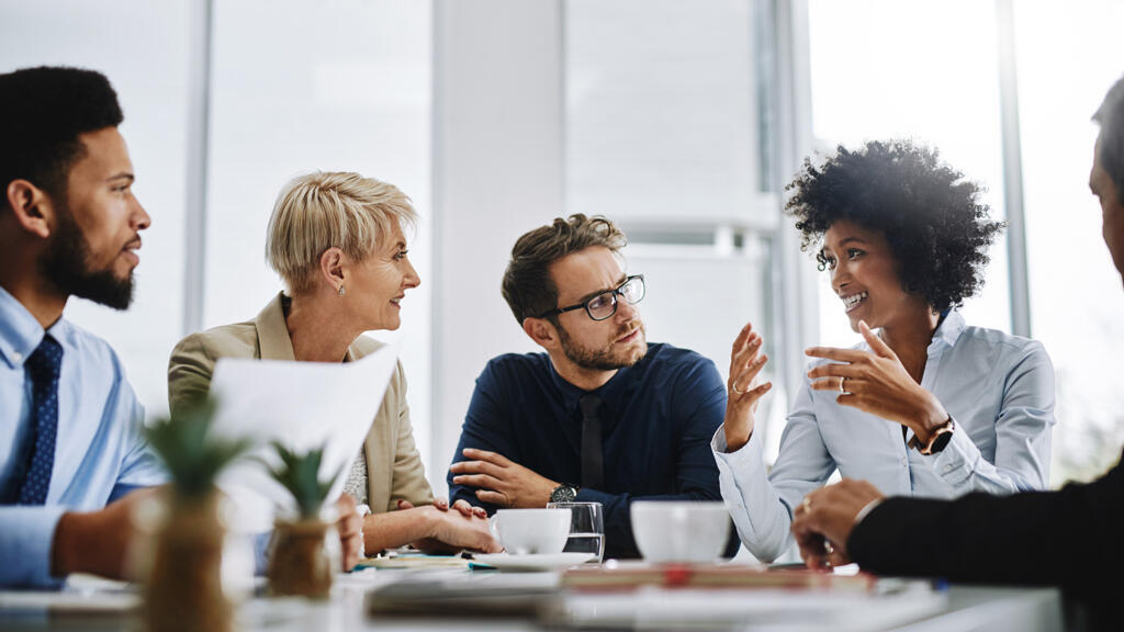 Un climat bienveillant au travail s'instaure, entre autres, par des règles de base de politesse et de courtoisie.