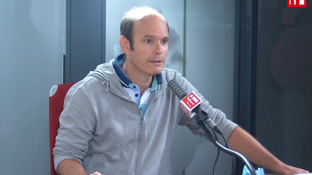 Xavier Renou, co-responsable et animateur des «gilets jaunes» à Beaumont-sur-Oise dans les studios de RFI, le 14/09/2020.
