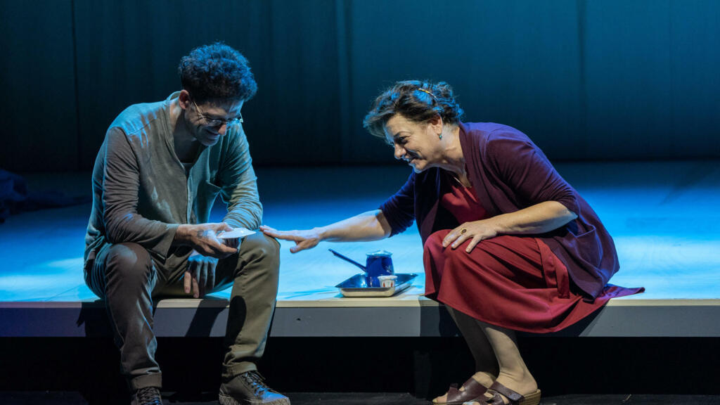 Le metteur en scène Wajdi Mouawad pour «Mère»au Théâtre de La Colline. Une pièce qui est un vrai moment de partage entre la grande Histoire (la guerre du Liban) et l'histoire familiale d’un jeune garçon qui grandit en exil.