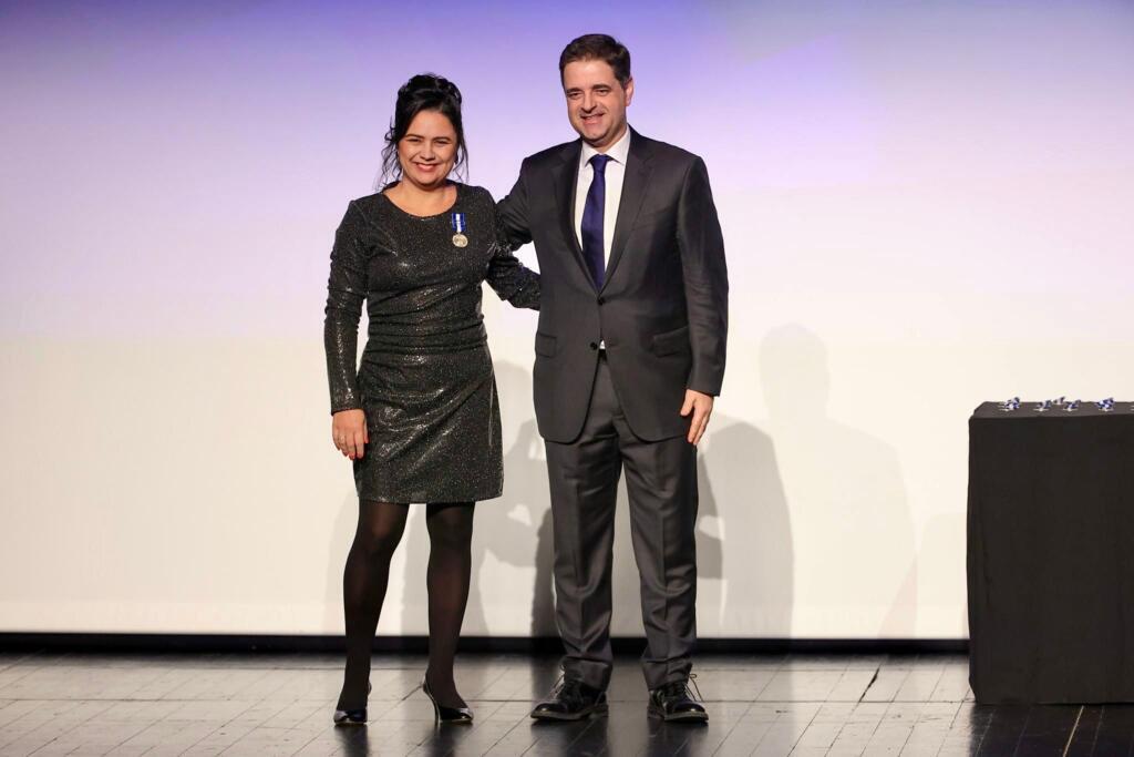 Alexandra Gomide depois de receber a Medalha de Mérito Municipal do Presidente da Câmara Municipal de Braga.