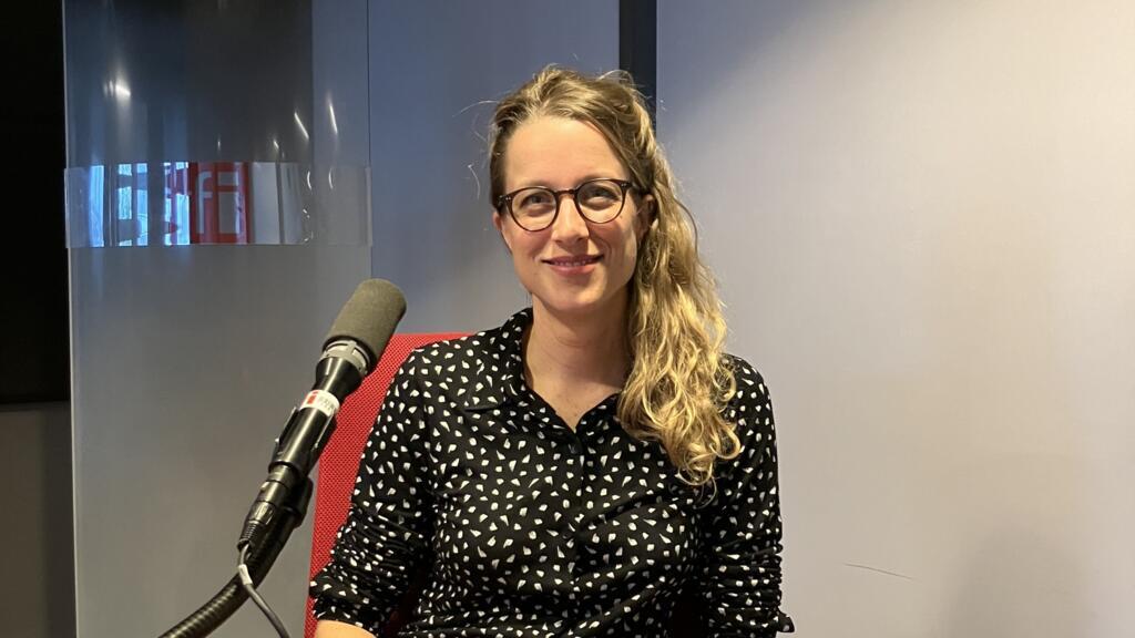 en studio à RFI (septembre 2024)