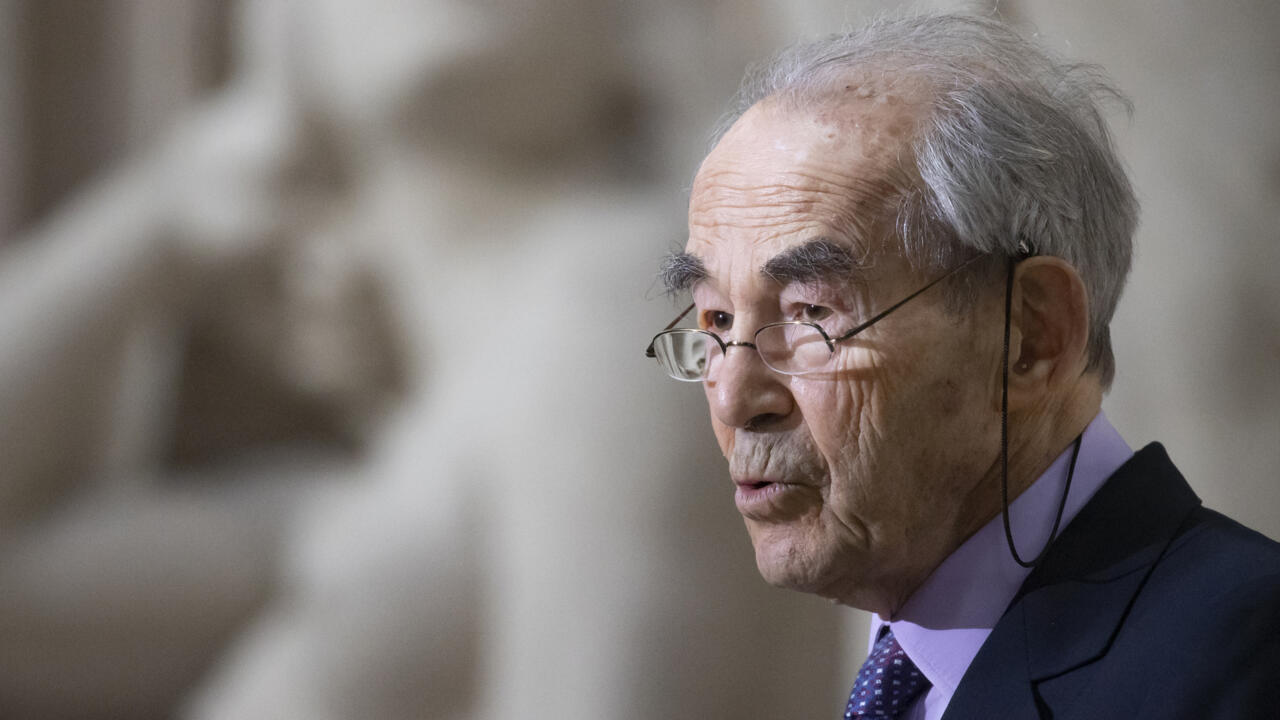 France: Robert Badinter, artisan de l’abolition de la peine de mort, entre au Panthéon