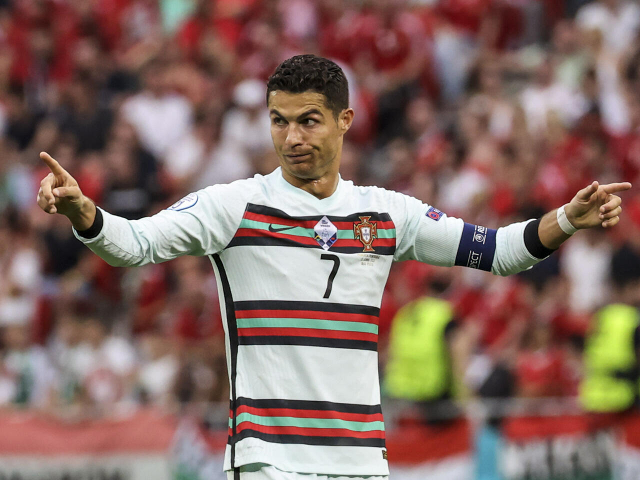 Roxy Bell bilan porno Nastasya Samburskaya ishtirokidagi porno videolar