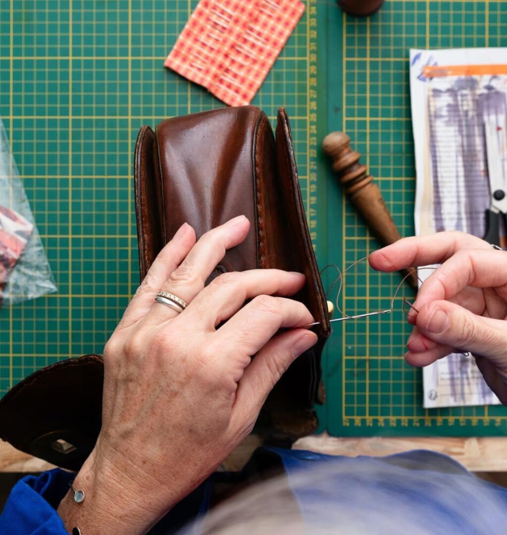 Détail couture maroquinerie