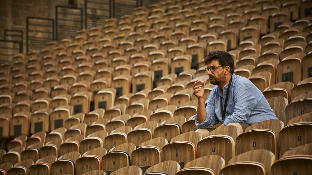 Tiago Rodrigues se torna, aos 44 anos, o novo diretor do Festival de Avignon.