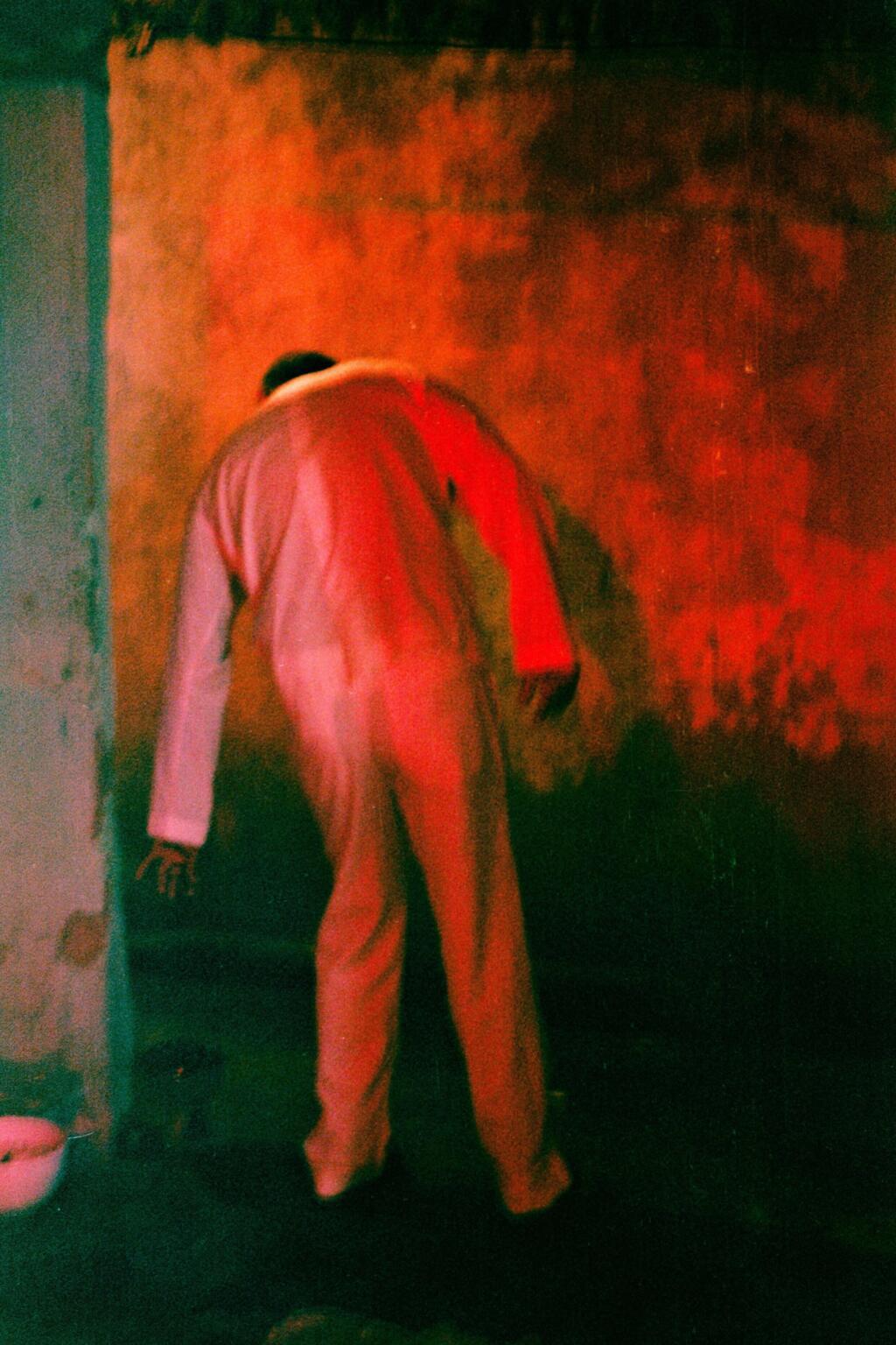 Imagem da série "Alumbre na Macaia", de Ian Cheibub.