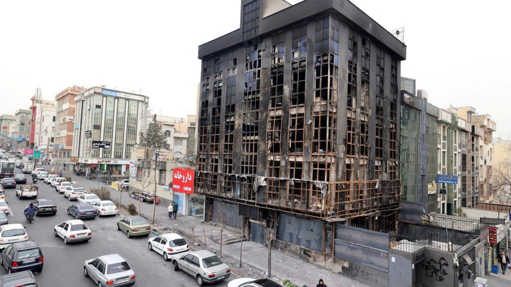 Iran: la police lance un ultimatum de trois jours aux participants aux «émeutes» pour se livrer