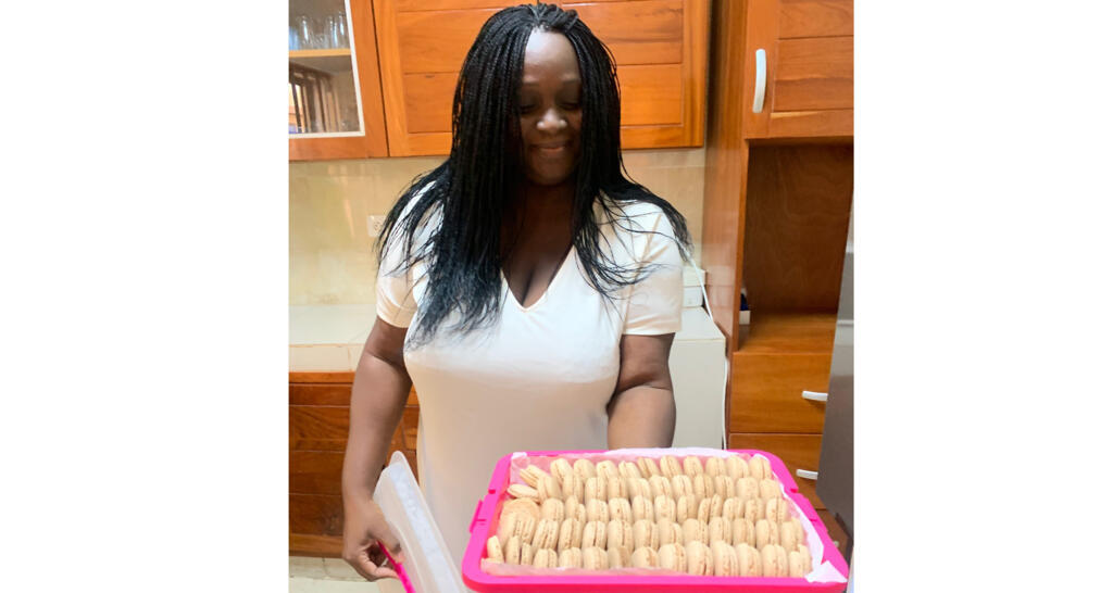 Nelly Chabi, créatrice de la marque béninoise Macajou, des macarons à base de noix de cajou.