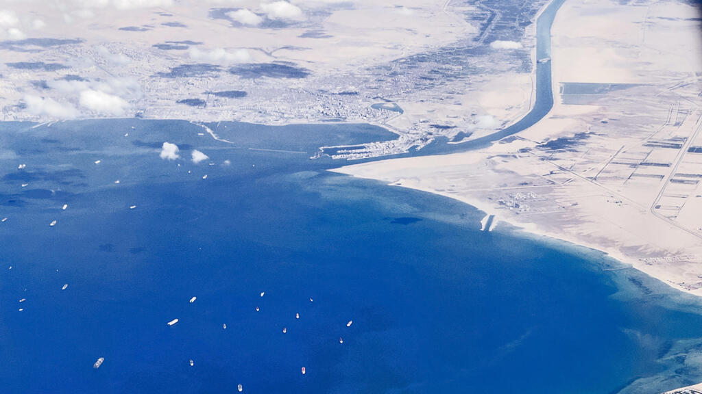 Le Canal de Suez, au nord de l'Égypte.